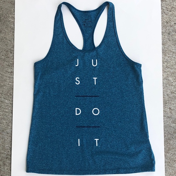 ✨SOLD✨Nike Oufit Bundle - Picture 2 of 5